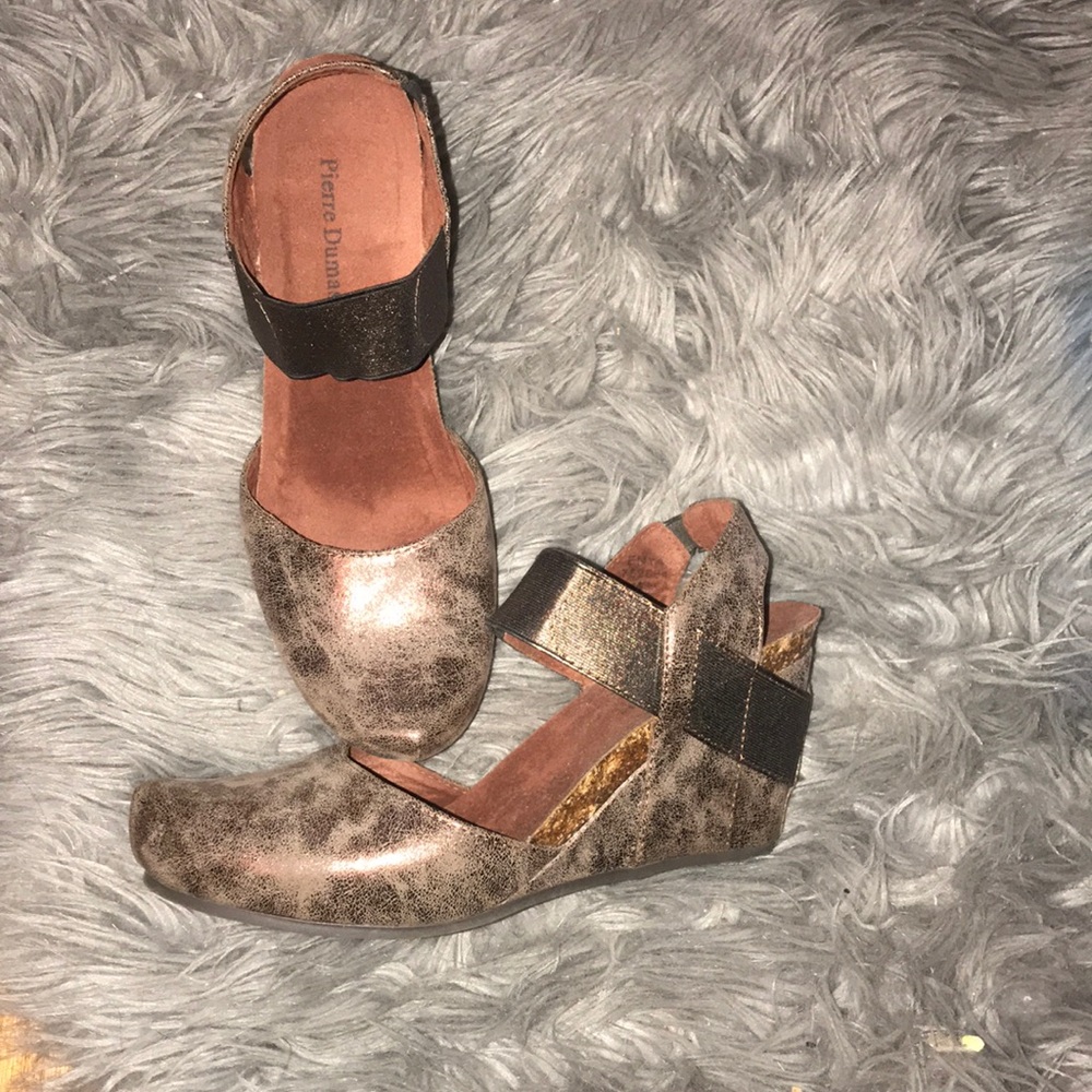 Size 12 wedges